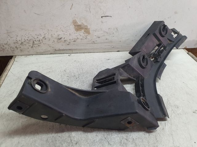 bontott VW GOLF PLUS Jobb hátsó Oldal Lökhárító Tartó (Műanyag)