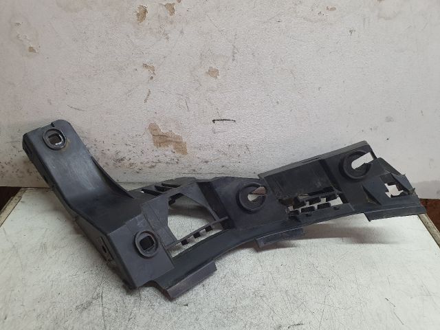 bontott VW GOLF PLUS Jobb hátsó Oldal Lökhárító Tartó (Műanyag)