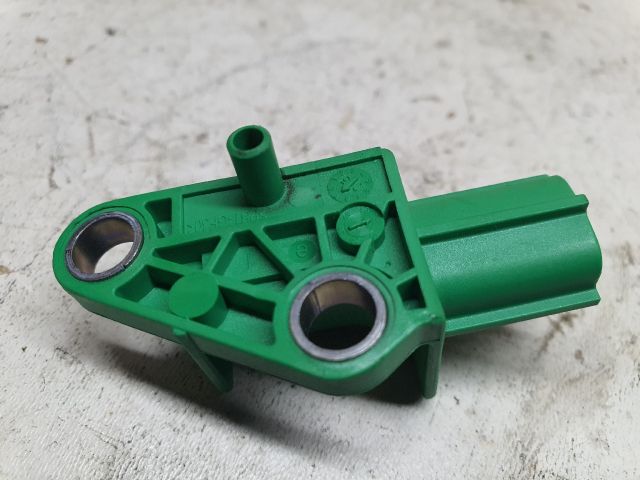 bontott VW GOLF PLUS Jobb hátsó Oldal Ütközés Érzékelő