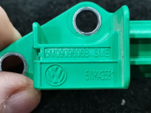 bontott VW GOLF PLUS Jobb hátsó Oldal Ütközés Érzékelő