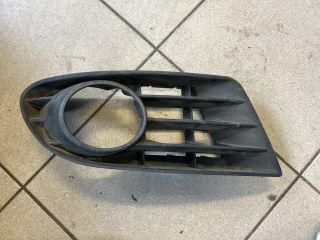 bontott VW GOLF PLUS Jobb Ködlámpa Rács