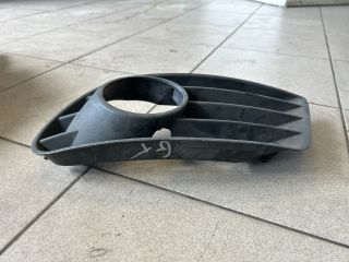 bontott VW GOLF PLUS Jobb Ködlámpa Rács