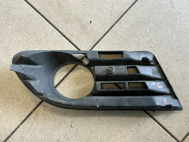 bontott VW GOLF PLUS Jobb Ködlámpa Rács