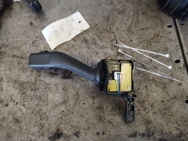 bontott VW GOLF PLUS Jobb Kormánykapcsoló Ablaktörlő