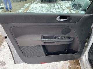 bontott VW GOLF PLUS Jobb Napellenző