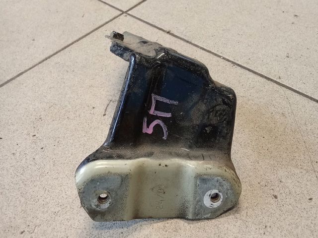 bontott VW GOLF PLUS Jobb Sárvédő Oldaltartó