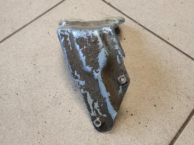 bontott VW GOLF PLUS Jobb Sárvédő Oldaltartó