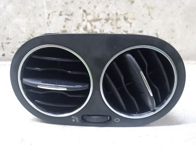 bontott VW GOLF PLUS Jobb Szellőző