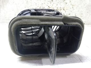 bontott VW GOLF PLUS Jobb Szellőző