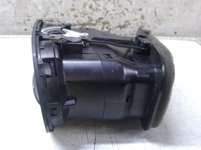 bontott VW GOLF PLUS Jobb Szellőző