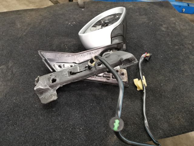 bontott VW GOLF PLUS Jobb Visszapillantó Tükör (Elektromos)