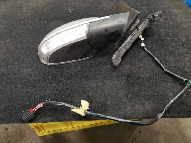 bontott VW GOLF PLUS Jobb Visszapillantó Tükör (Elektromos)