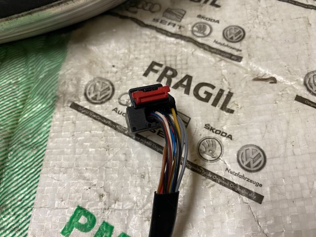 bontott VW GOLF PLUS Jobb Visszapillantó Tükör (Elektromos)