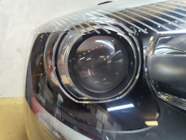 bontott VW GOLF PLUS Jobb Xenon Fényszóró