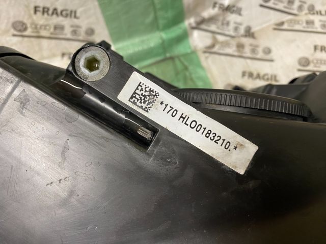 bontott VW GOLF PLUS Jobb Xenon Fényszóró