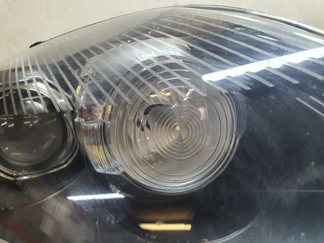 bontott VW GOLF PLUS Jobb Xenon Fényszóró