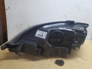 bontott VW GOLF PLUS Jobb Xenon Fényszóró