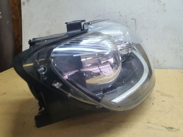 bontott VW GOLF PLUS Jobb Xenon Fényszóró