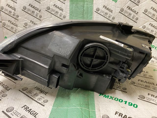 bontott VW GOLF PLUS Jobb Xenon Fényszóró