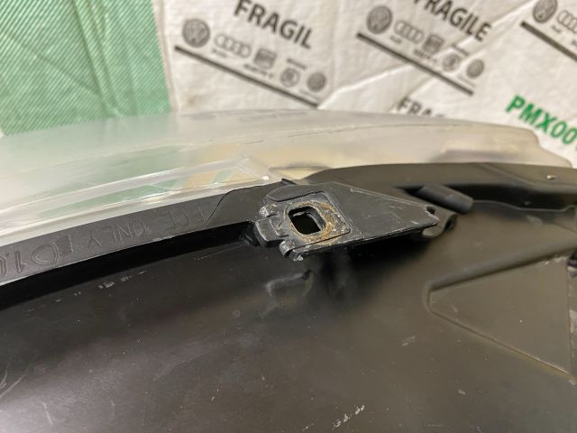 bontott VW GOLF PLUS Jobb Xenon Fényszóró