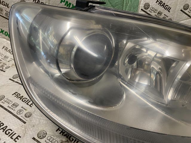 bontott VW GOLF PLUS Jobb Xenon Fényszóró