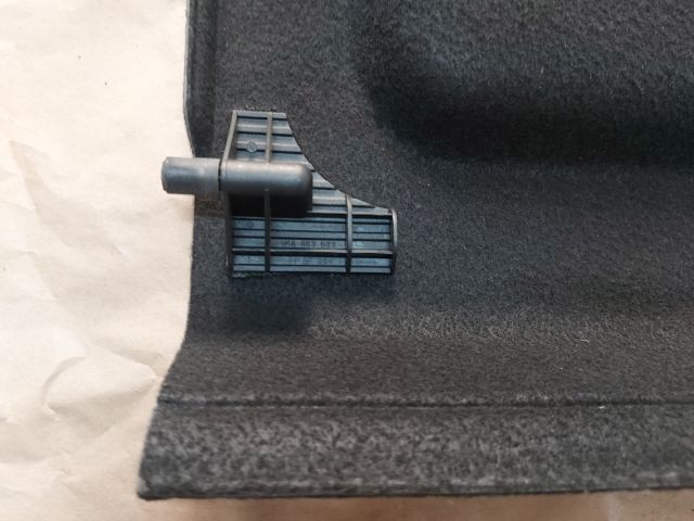 bontott VW GOLF PLUS Kalaptartó