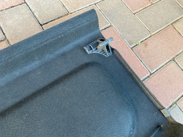 bontott VW GOLF PLUS Kalaptartó