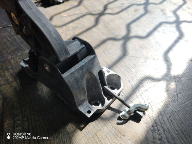 bontott VW GOLF PLUS Kézifék Kar