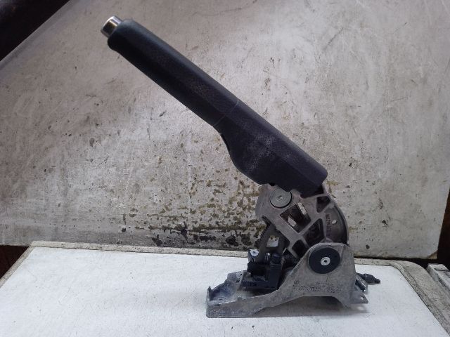 bontott VW GOLF PLUS Kézifék Kar