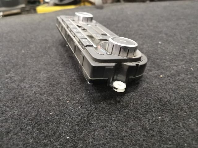 bontott VW GOLF PLUS Klíma Kapcsoló