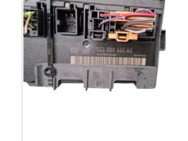 bontott VW GOLF PLUS Komfort Elektronika