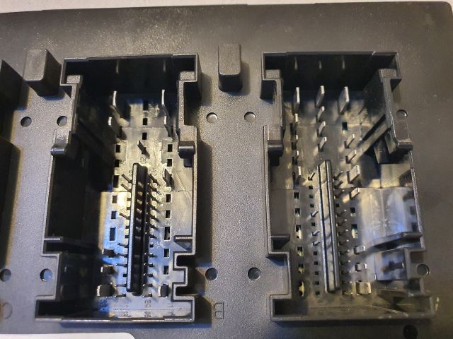 bontott VW GOLF PLUS Komfort Elektronika