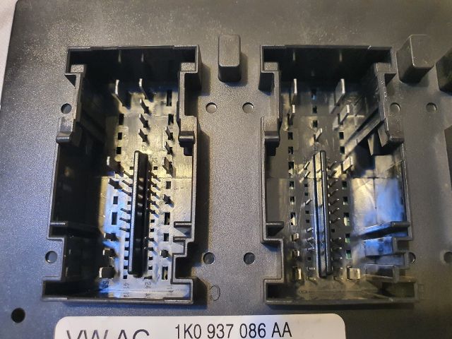 bontott VW GOLF PLUS Komfort Elektronika