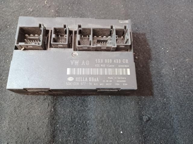 bontott VW GOLF PLUS Komfort Elektronika