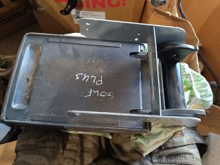 bontott VW GOLF PLUS Könyöklő