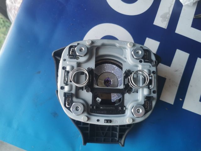 bontott VW GOLF PLUS Kormánylégzsák