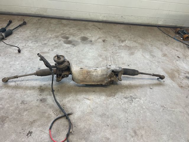 bontott VW GOLF PLUS Kormánymű Szervós