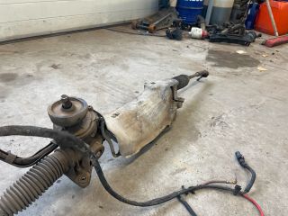 bontott VW GOLF PLUS Kormánymű Szervós