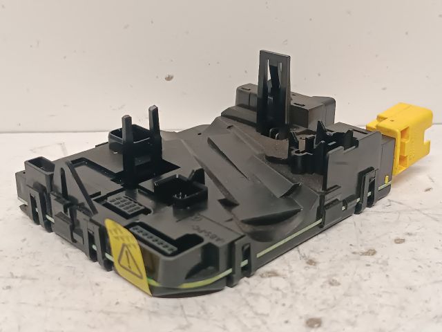 bontott VW GOLF PLUS Kormányoszlop Vezérlő