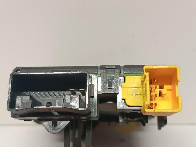 bontott VW GOLF PLUS Kormányoszlop Vezérlő