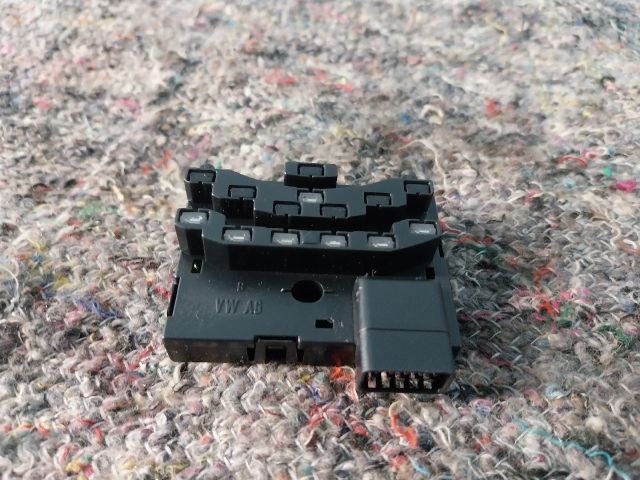 bontott VW GOLF PLUS Kormányszög Jeladó