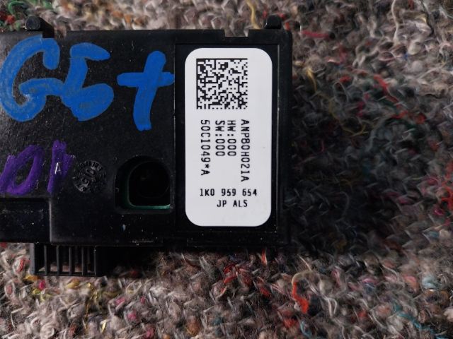 bontott VW GOLF PLUS Kormányszög Jeladó