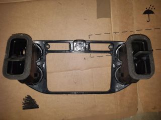 bontott VW GOLF PLUS Középkonzol Keret