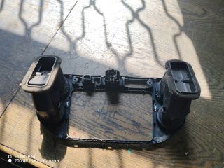 bontott VW GOLF PLUS Középkonzol Keret