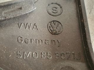 bontott VW GOLF PLUS Középső Szellőző Keret