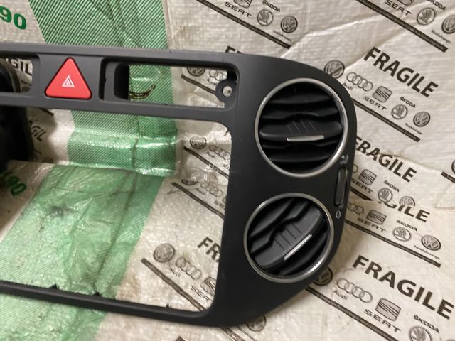 bontott VW GOLF PLUS Középső Szellőző