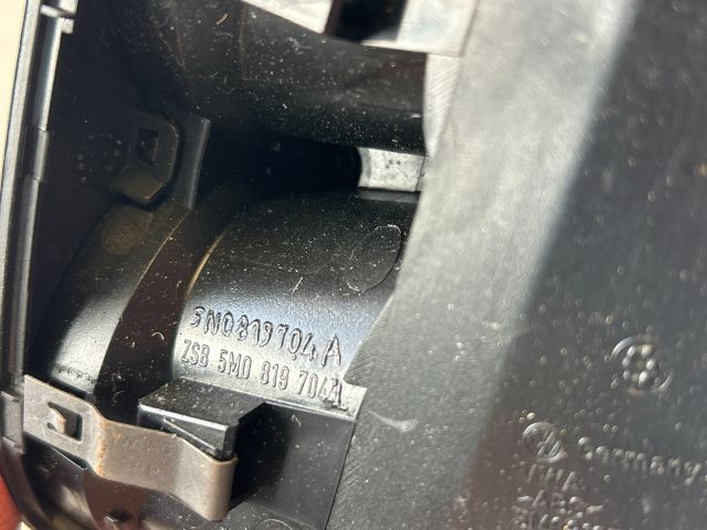 bontott VW GOLF PLUS Középső Szellőző