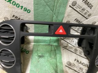 bontott VW GOLF PLUS Középső Szellőző