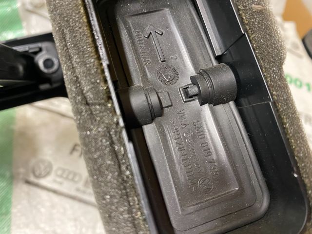 bontott VW GOLF PLUS Középső Szellőző