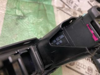 bontott VW GOLF PLUS Középső Szellőző